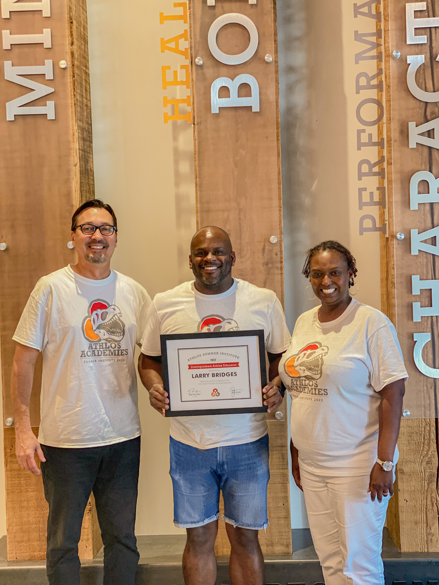 Larry Bridges Honored with Distinguished Educator Award Athlos